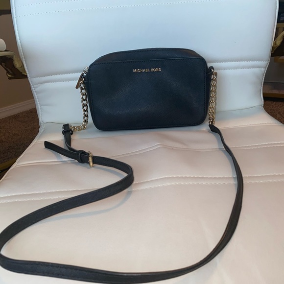michael kors small purse